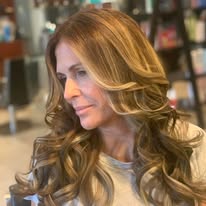 Long Wavy Hair with Professional Highlights