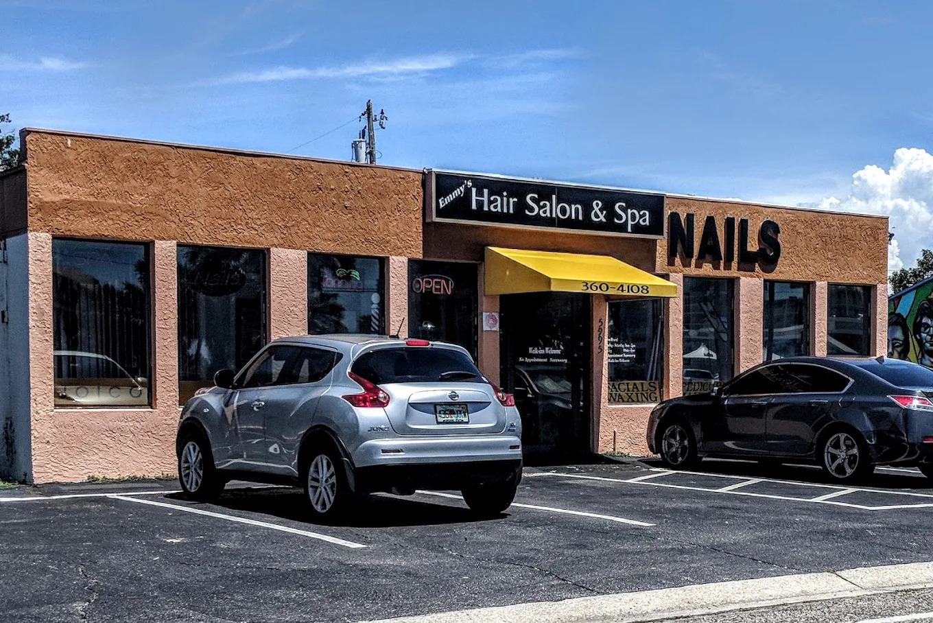 Emmy's Hair Salon & Spa Storefront